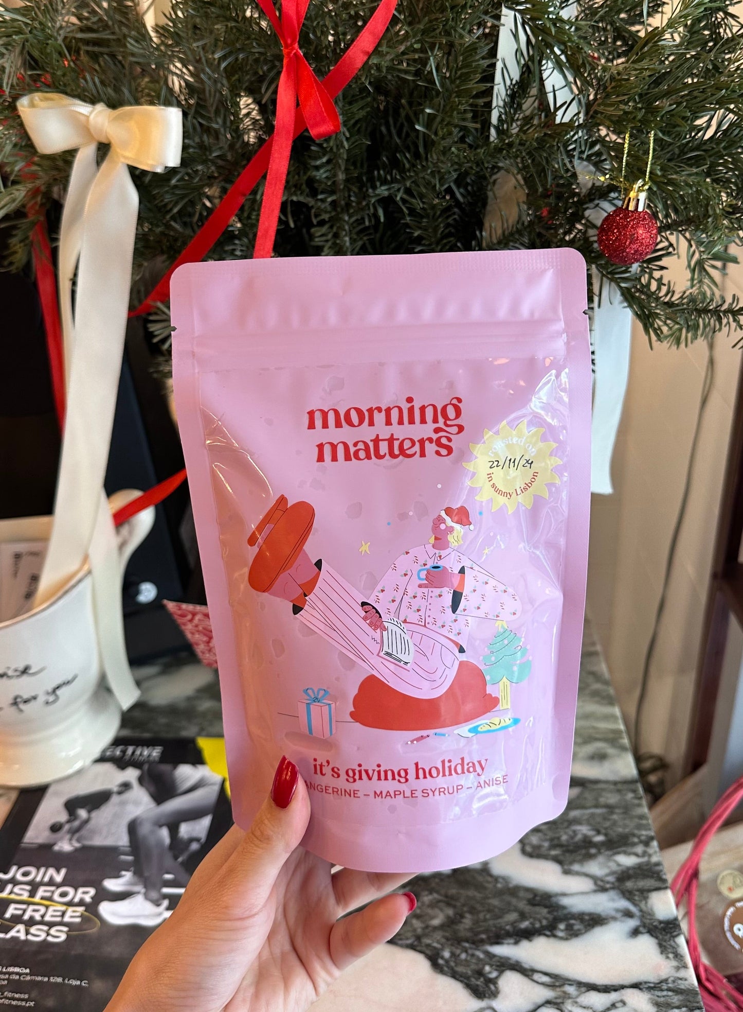 It’s giving holiday