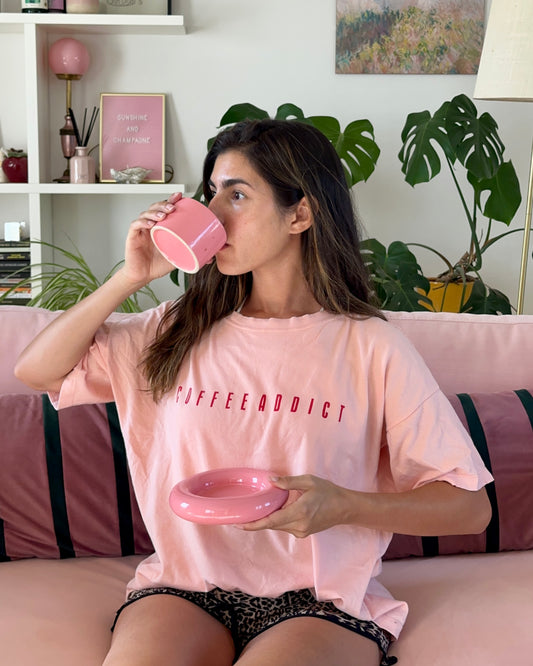 “Coffee addict" Tee